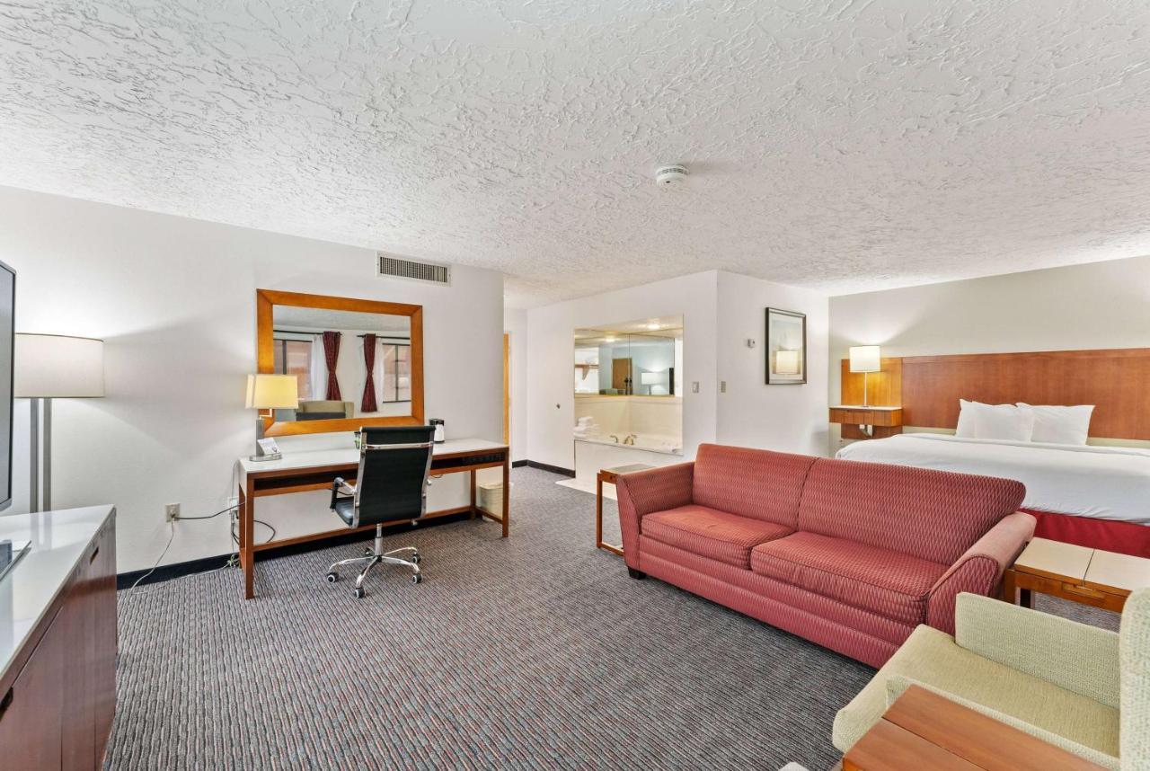 Ramada By Wyndham Cedar City Εξωτερικό φωτογραφία